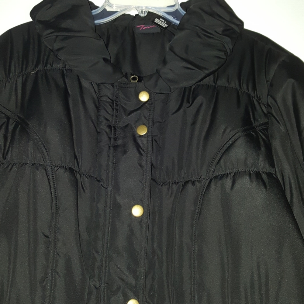 Coat - Picture 2 of 7